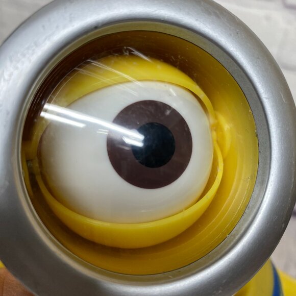 Despicable Me Talking Stuart Minion Toy 8 Inches Tall Used Tested Works - Picture 6 of 12